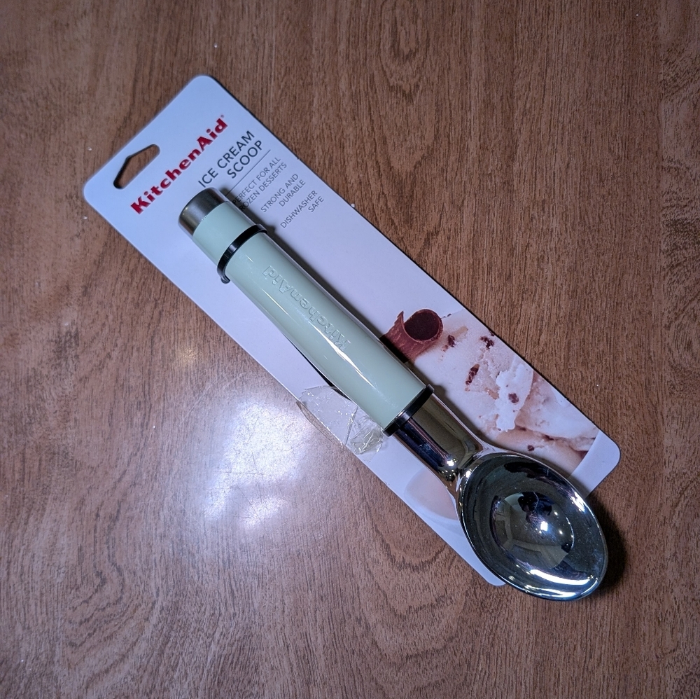 Pistachio Green KitchenAid Ice Cream Scool